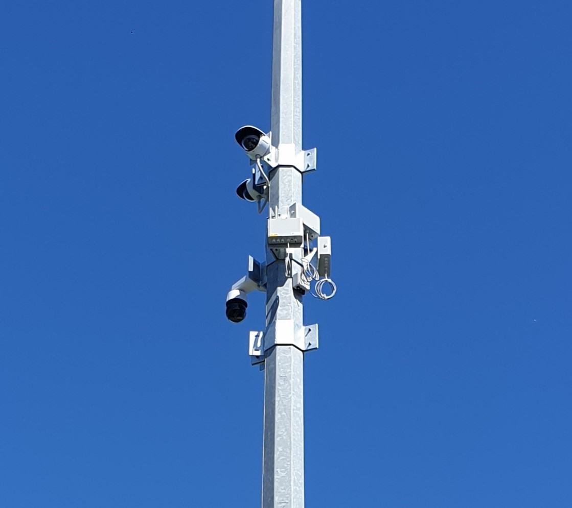 Multi-head CCTV camera pole installation